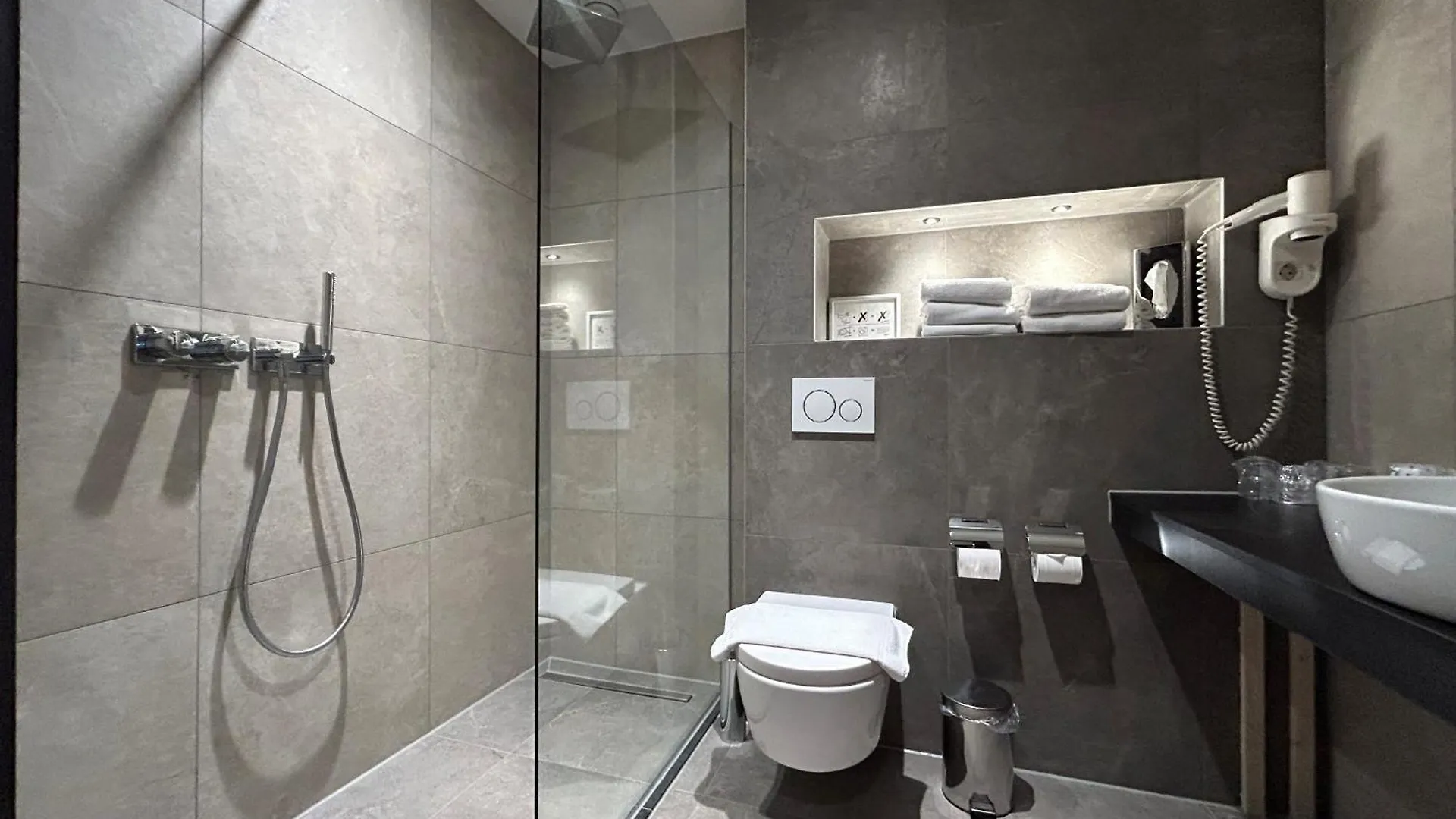Xo Hotels Blue Tower Amsterdam Niederlande