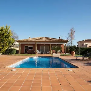 https://casa-bella-con-piscina.catalonia-hotels.com